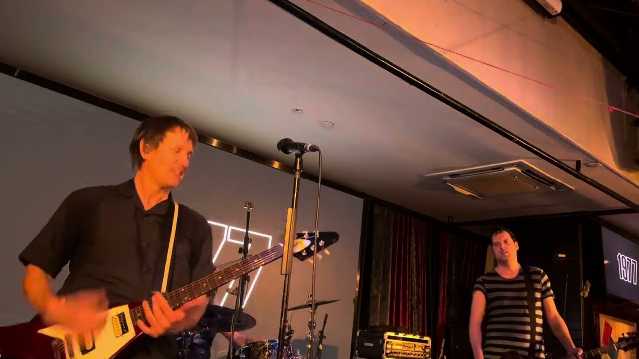 Ash - Kung Fu (Live at Hard Rock Cafe, Singapore 4/10/2024)