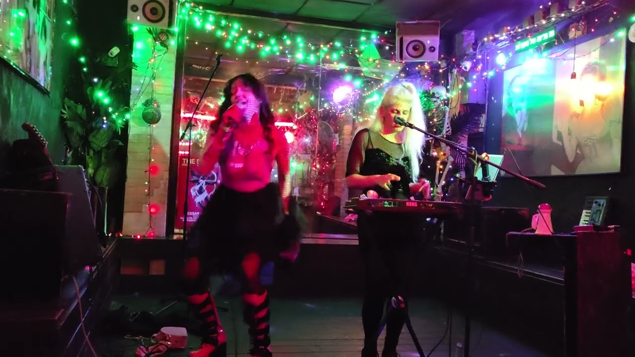 אור בירון ועדי שחם - רעל (וואן 23/2/2026) 