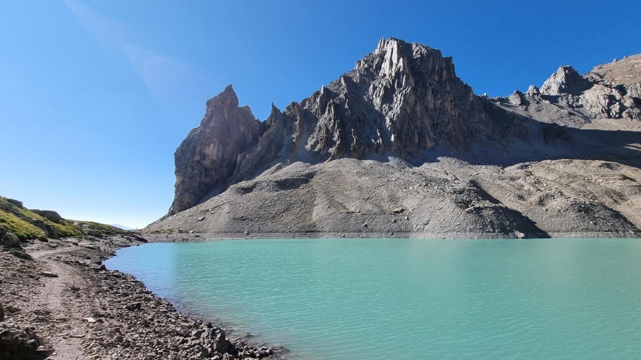 Le lac des Béraudes (Hautes Alpes)