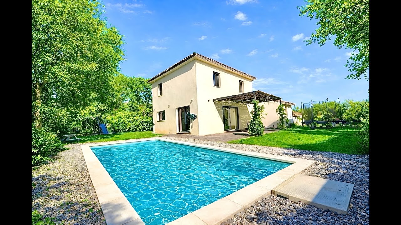 Belle villa T4 au calme sur 700 m² avec piscine et garage sur GREASQUE
