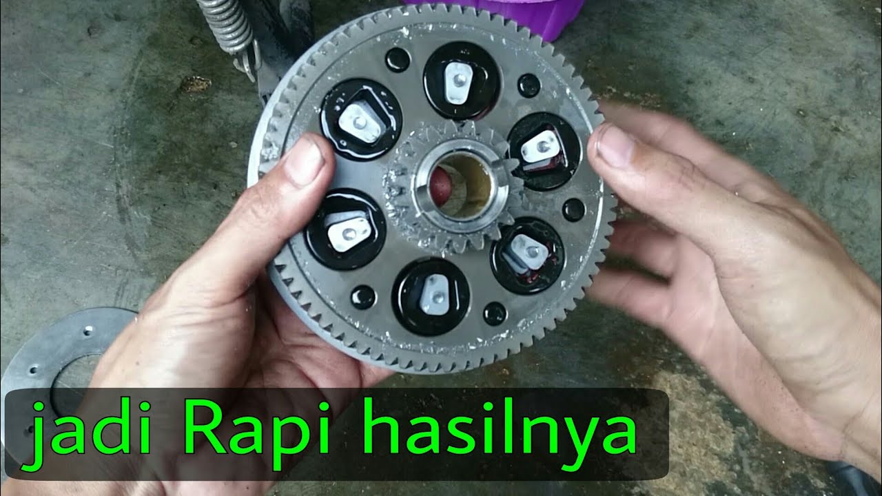 Ganti karet kopling yang oblak dengan cara yang benar