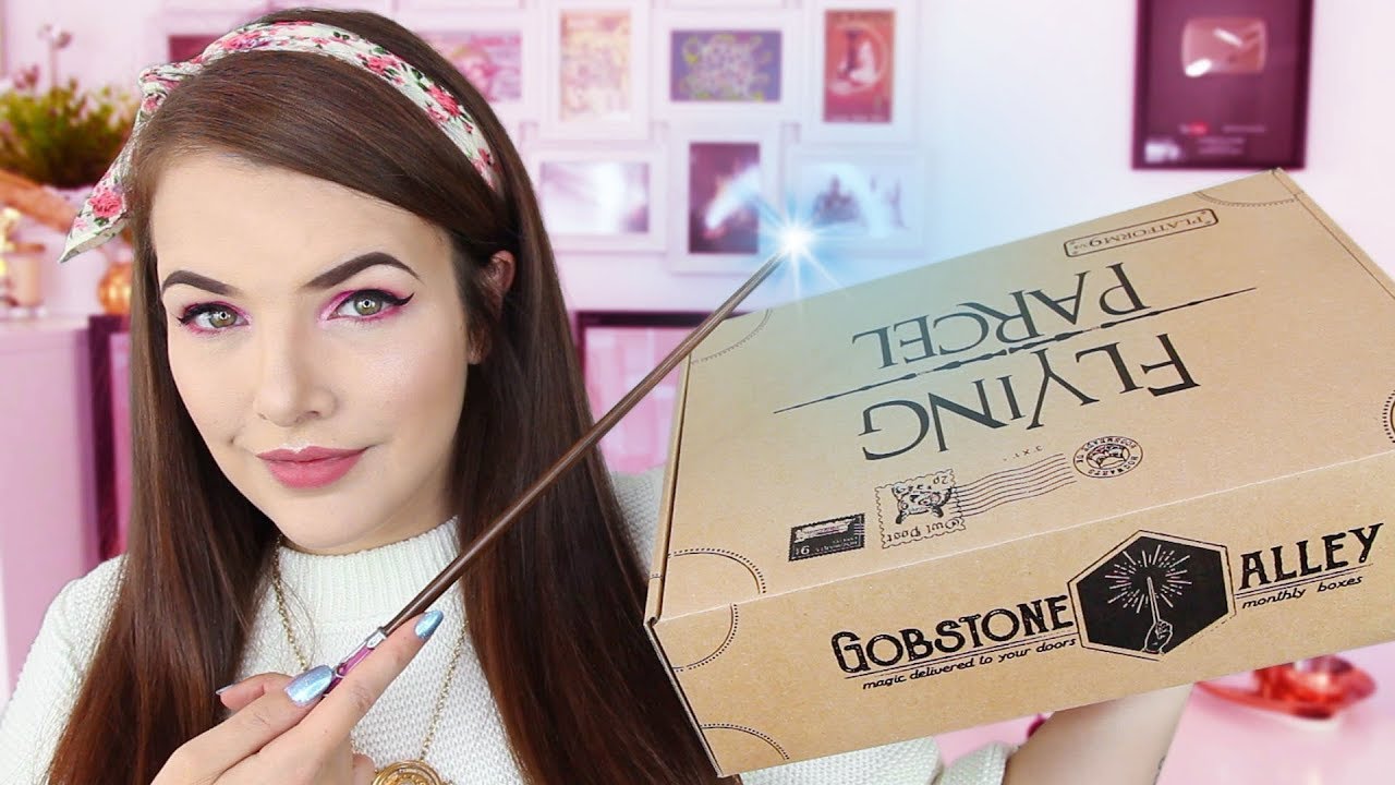 HARRY POTTER: GOBSTONE ALLEY UNBOXING AUGUST 2018 | Cherry Wallis