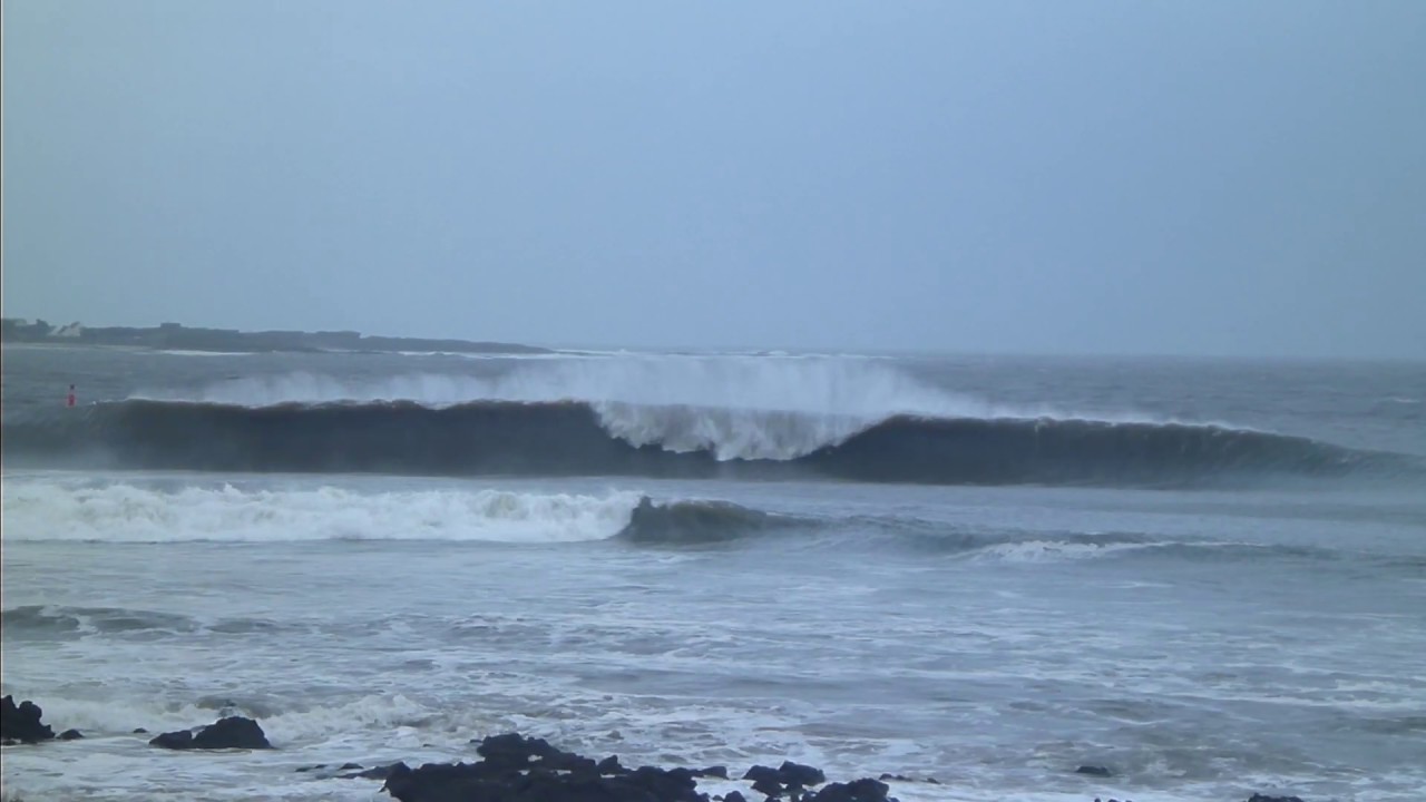Temp&ecirc;te Fabien   &Ccedil;a charge au Pic Kipu   Windsurf   Surf   Toulhars Larmor Plage