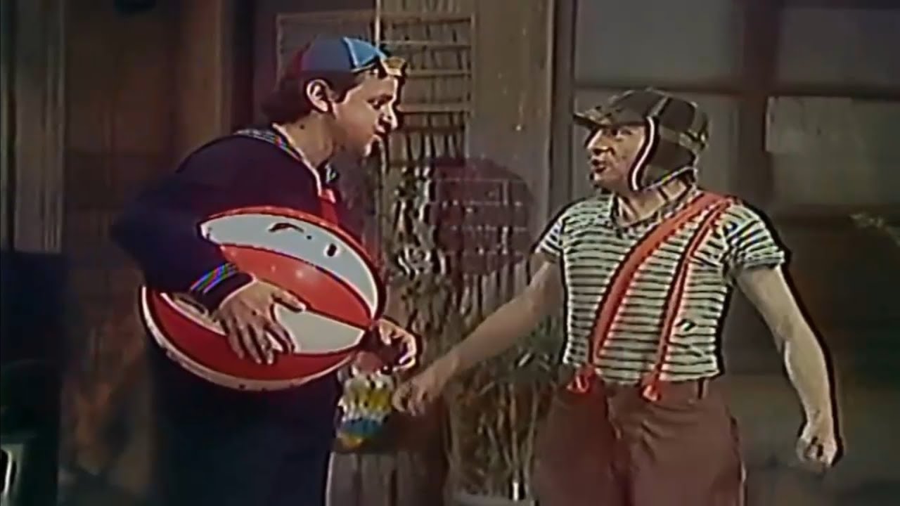 Chaves - Jogando Bola [1973] - Parte 1 HD