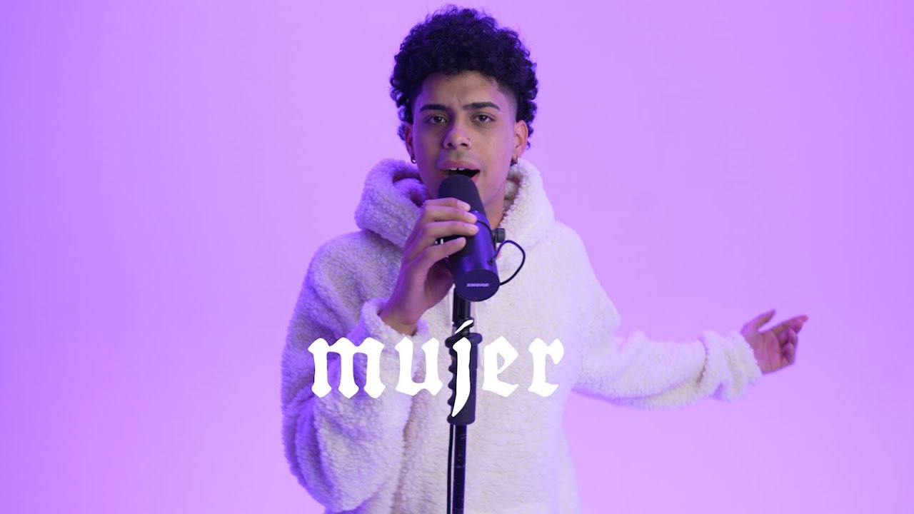 Tommy Royale - Mujer (Official Performance Video)