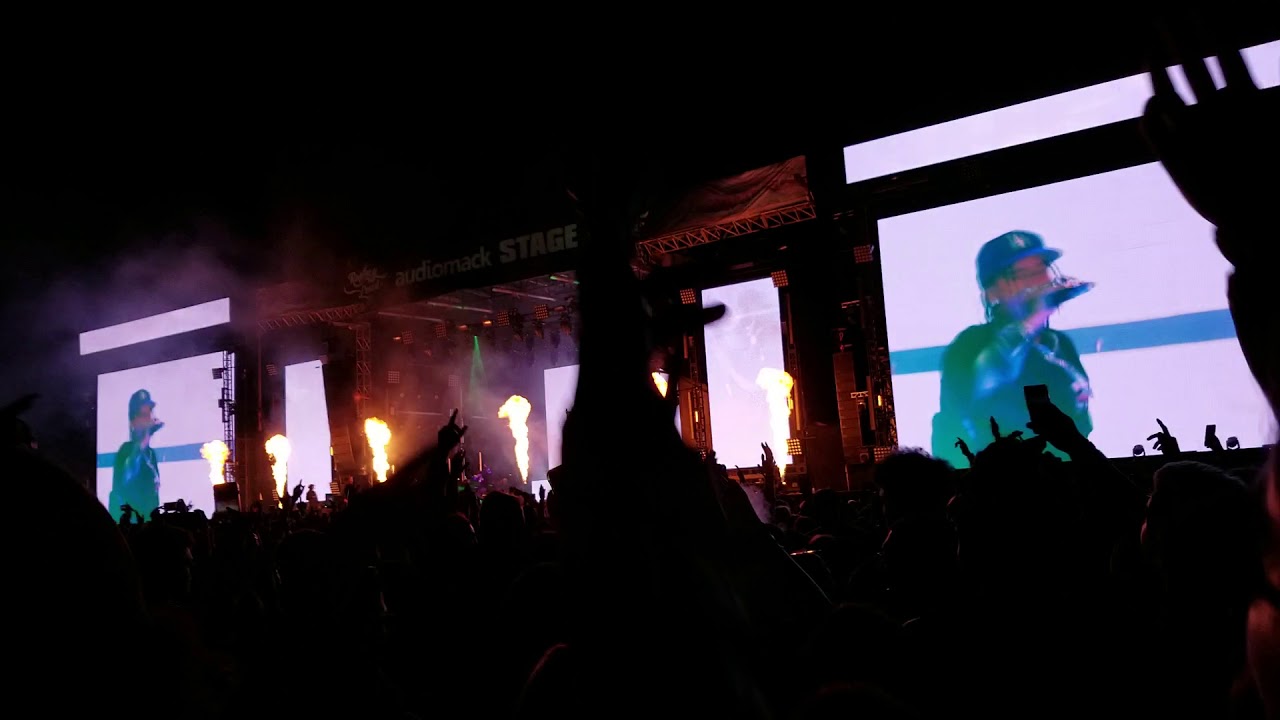 Molly LIVE - Tyga @ Rolling Loud LA 2018