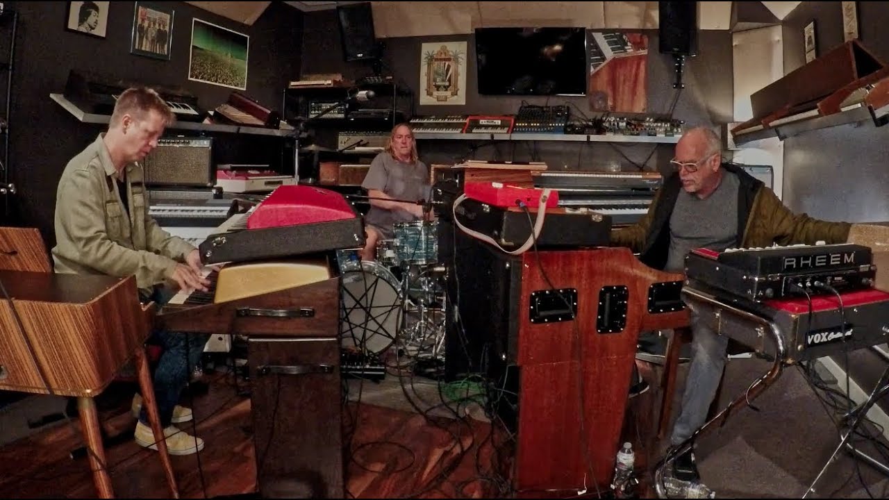 Keyboard Madness ft. Danny Carey 