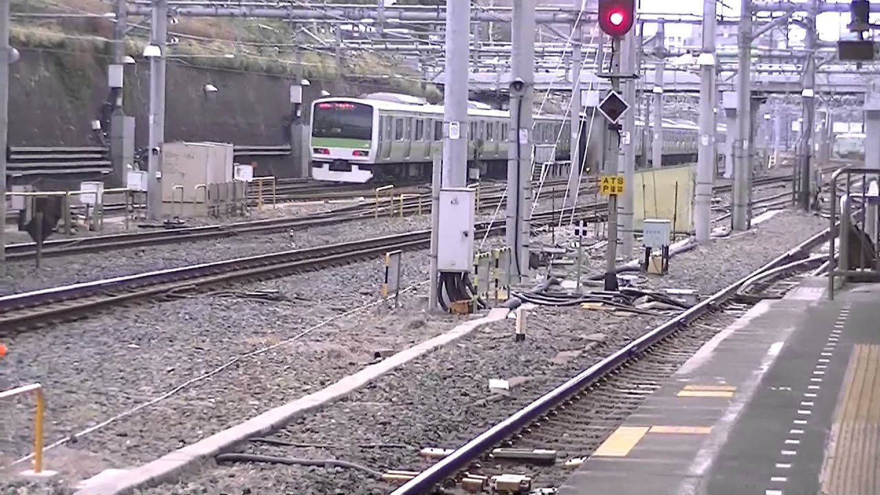 上野駅　山手線、京浜東北線