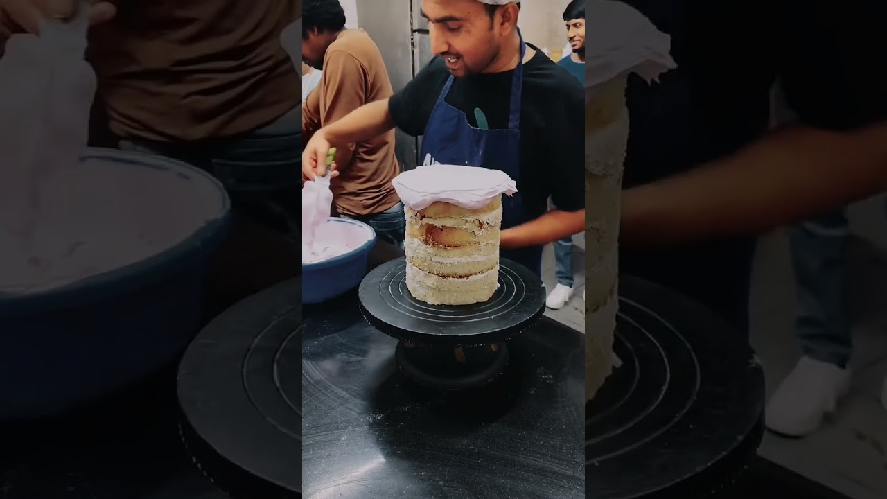 #cake #viral #cakedesign #cakeart  #food #cakedecorating #cakerecipe #cakedecoration 