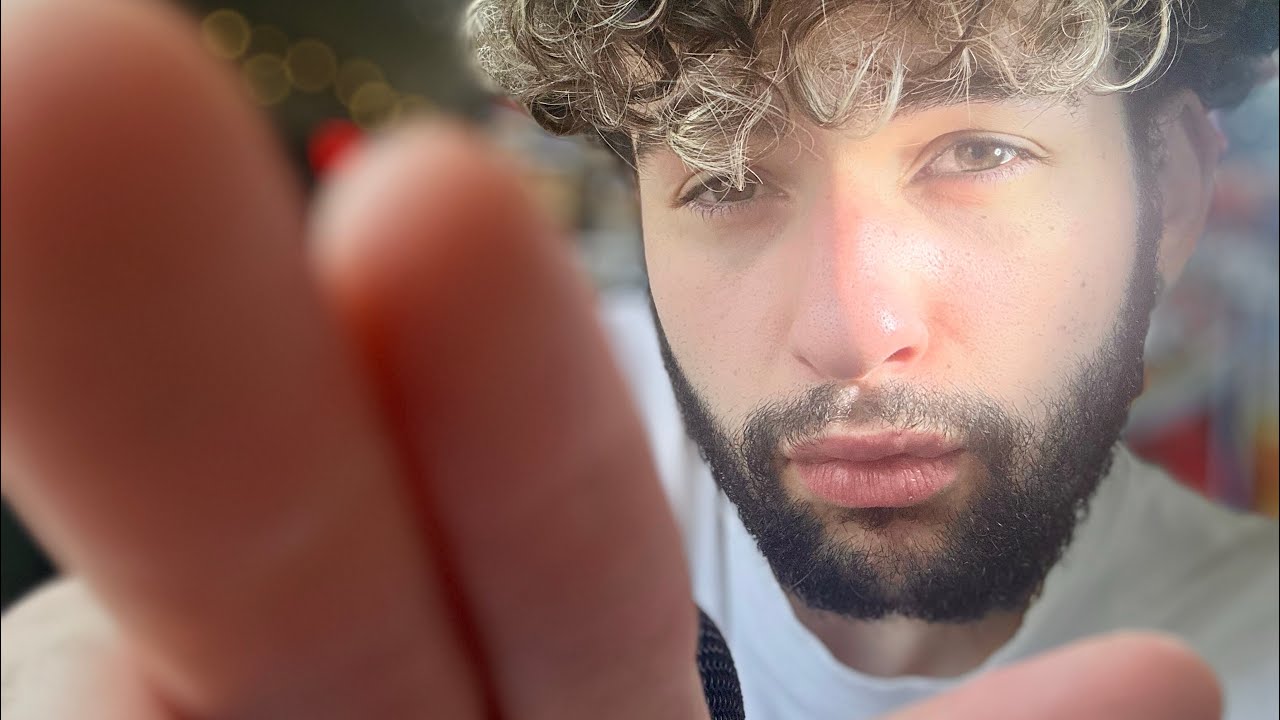 FAST AND AGGRESSIVE ASMR for your sleep!!(TAPPING,MOUTH SOUNDS AND A SWORD :/ ?)