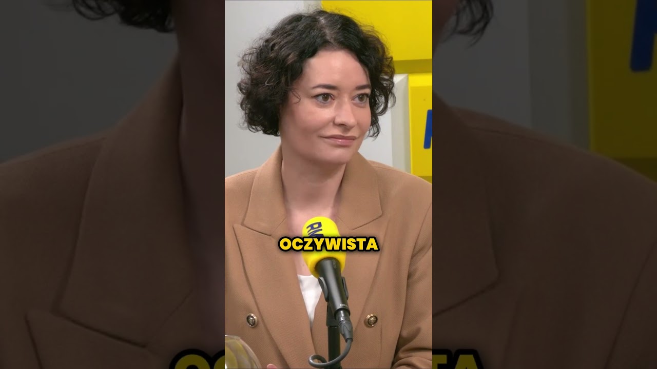 HEALTH MINISTER MIA. SHE SHOULD RESIGN