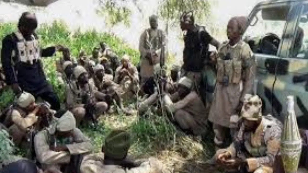 BREAKING NEWS ‼️ Fulani Bandits Contained in Gusau Area as Residents Take a Stand