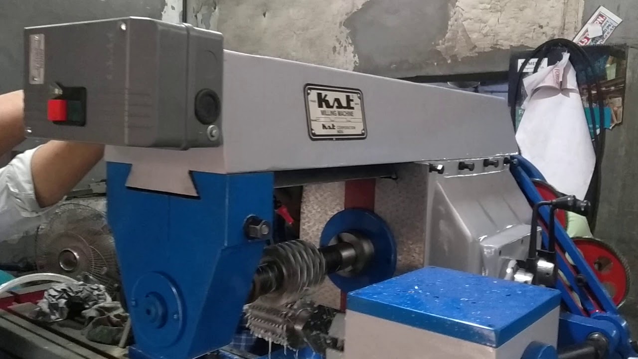 CHAIN  GEAR CUTTING MILLING WITH HOBBING ATTACHMENT K.S.T  CORPORATION MOBILE NO 9463506105