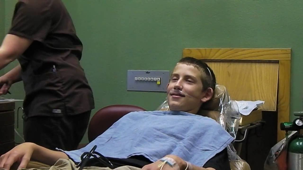 logan going under for wisdom teeth