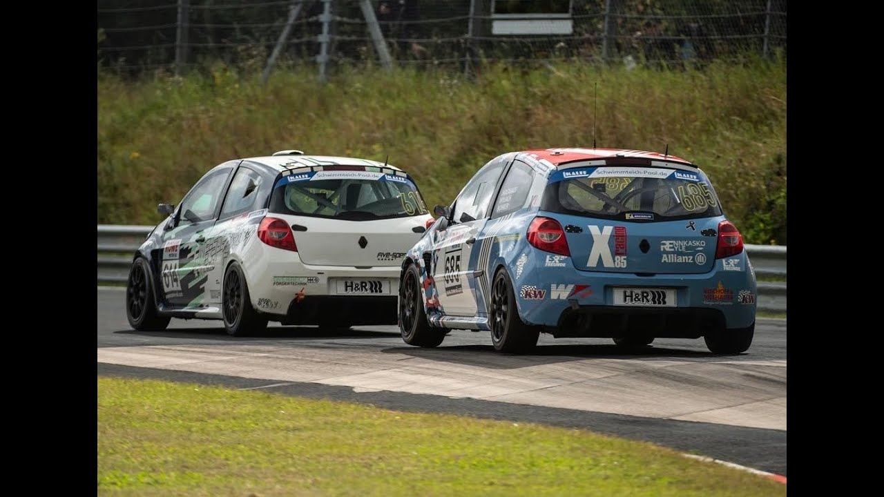 X85 Racing Clio - Die Jagd