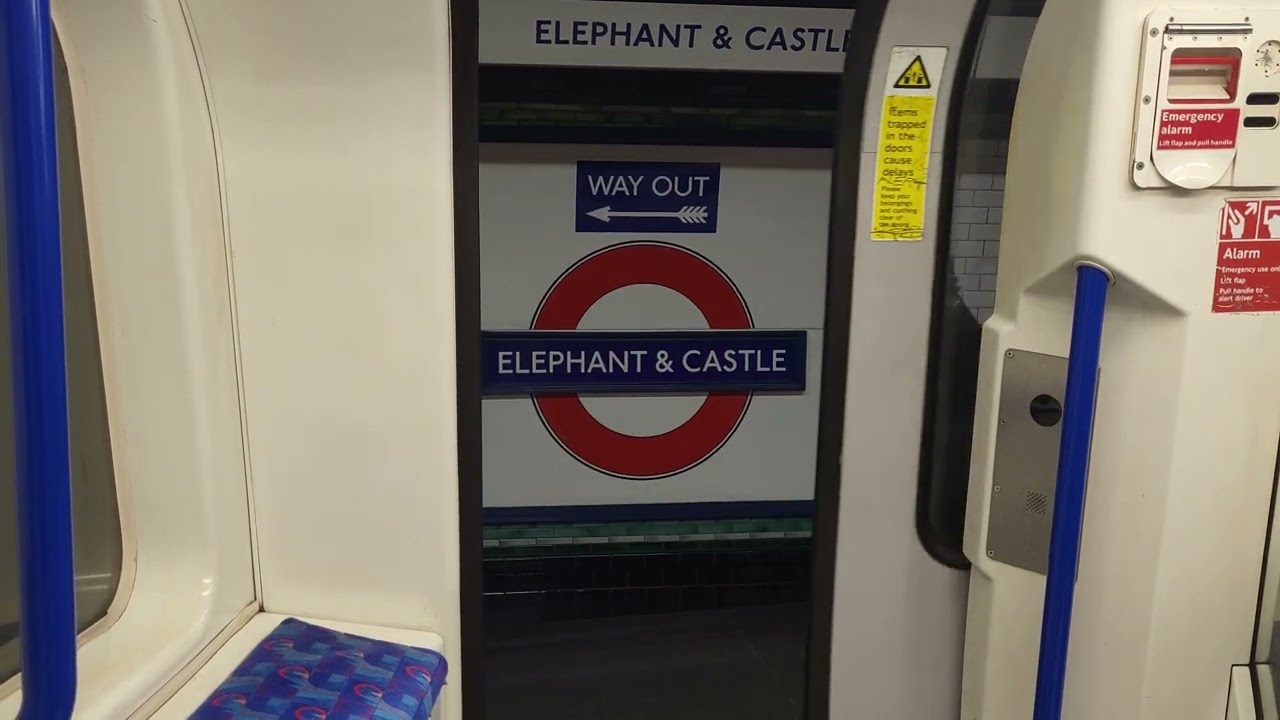 Northern line (95 Stock) doors closing at Elephant and Castle 18/01/26 (4K)