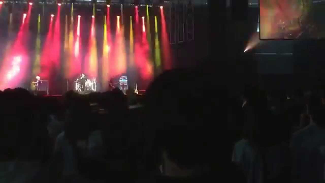 Silhouette From The Skylit Opening Act Knotfest Japan 2014 1080p