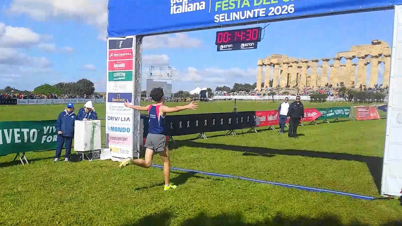 2026 02 22 GIARDIELLO vince gara Allievi a Selinunte festa del cross - HD version