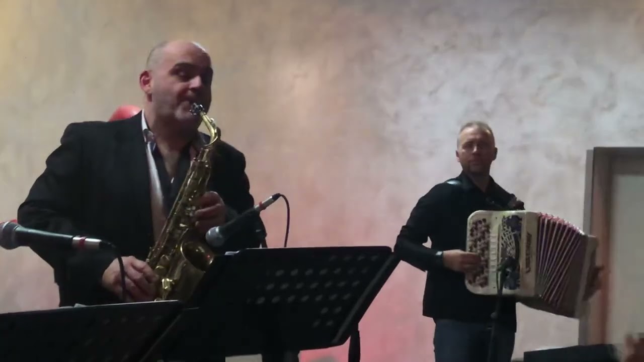 Orchestra EMILIA ROMAGNA BAND - MERAVIGLIOSO valzer per orchestra. Musica di Tiberio Marani.