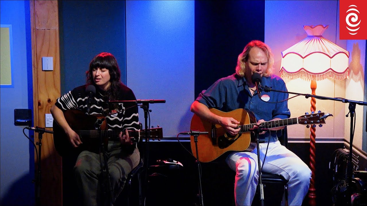 The Beths - Jump Rope Gazers (Live at RNZ)
