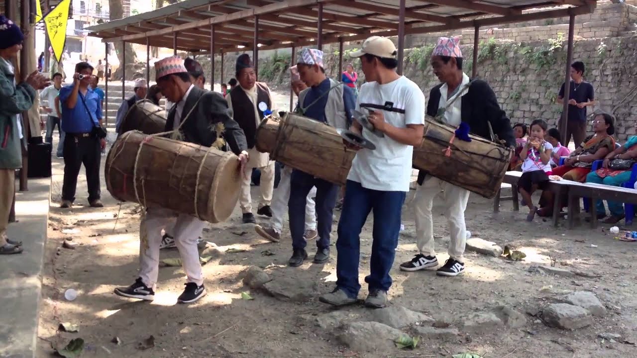 Kiraat Aathpahariya's Chyabrung (Dhol) Naach