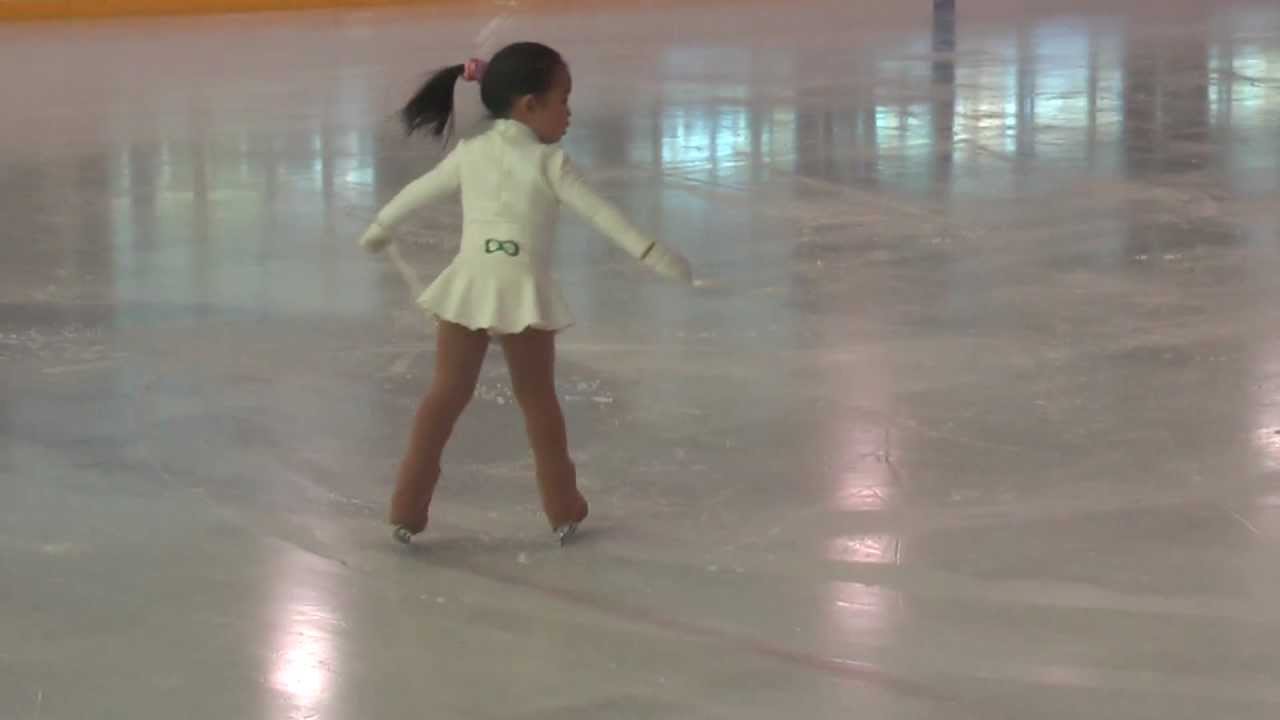 BEST 3 year old FIGURE SKATER EVER!!! (Reinah's First ISI Figure Skating Competition!)