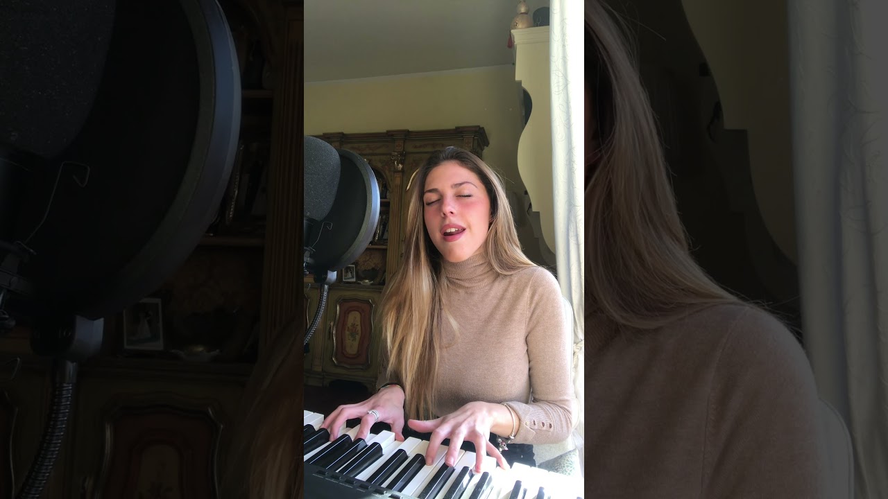 ANGELINA JOLIE - Bresh  (cover)