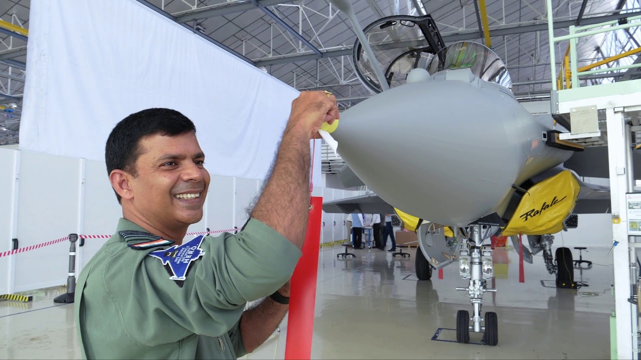 Film Delivery Rafale India - Dassault Aviation