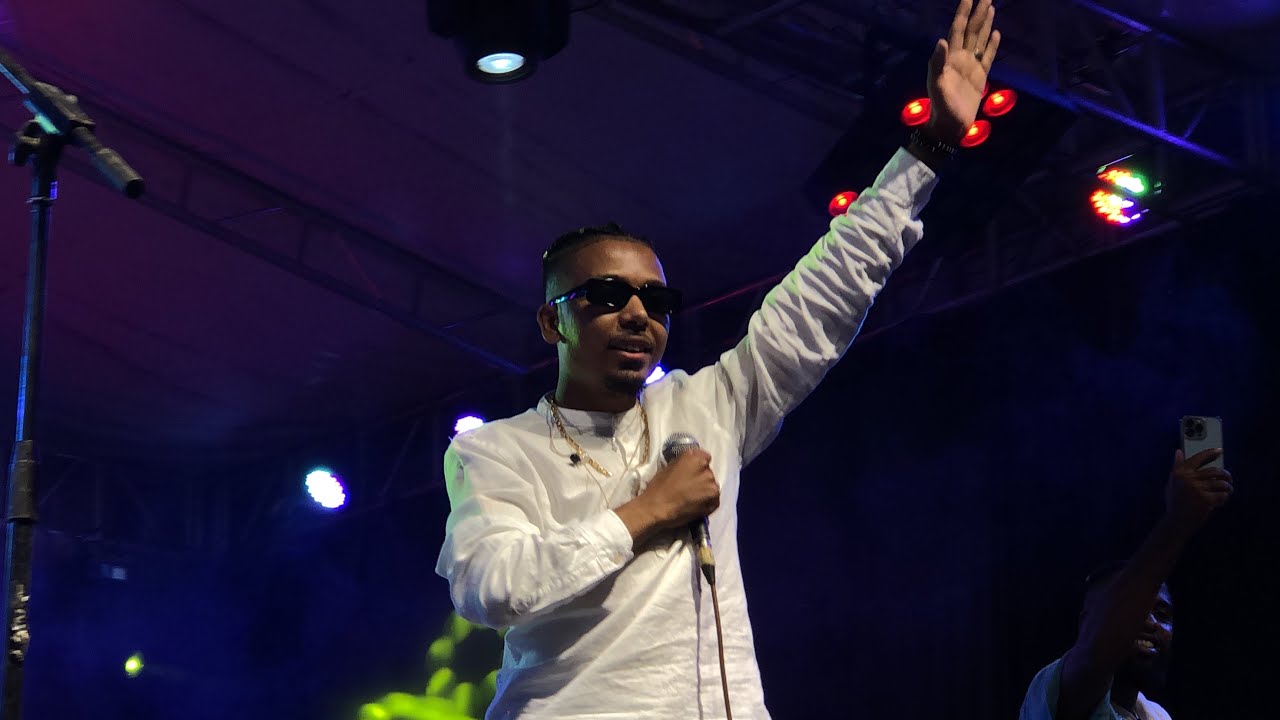 Concert Goulam en live au Mali sur la scène du bama art 2022