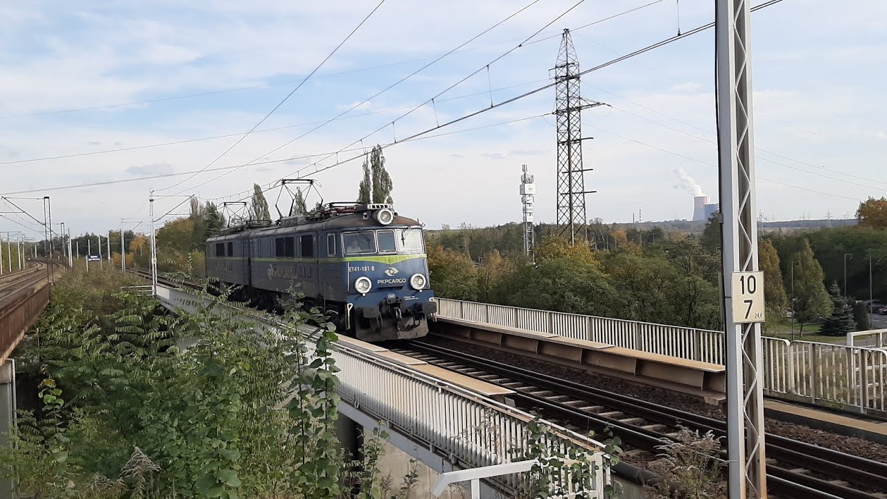 Jadą pociągi na peronie sosnowiec jęzor południowy + rp1  22.10.2025
