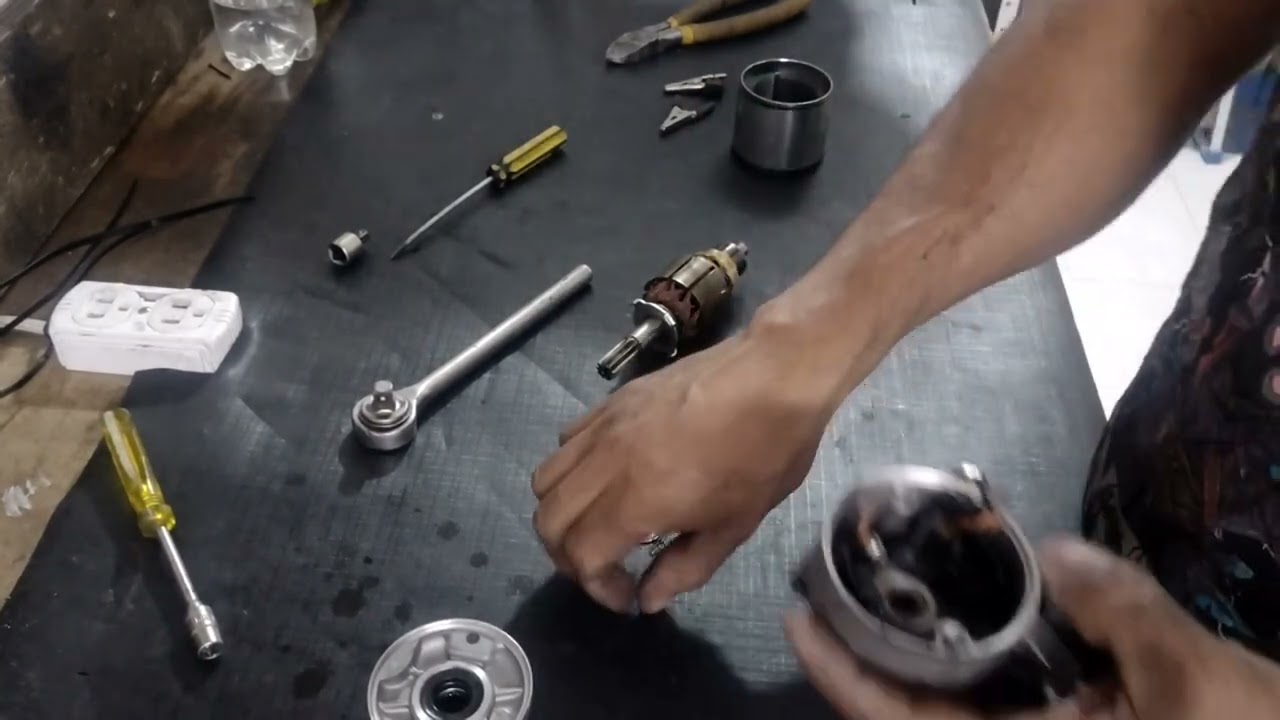 truco para PONER las escobillas DE UN MOTOR de arranque muy muy fáci