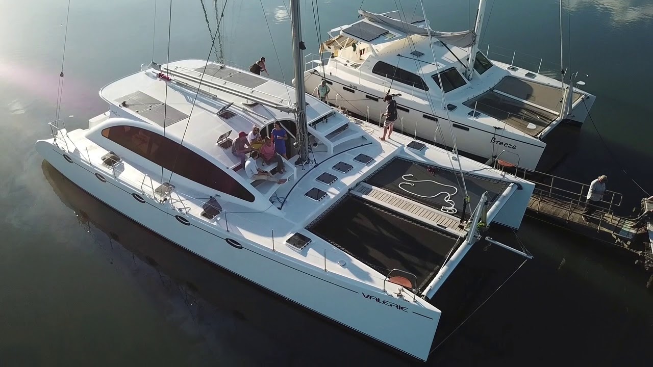 Sea Tribe DH550 Launch & 1st Sail