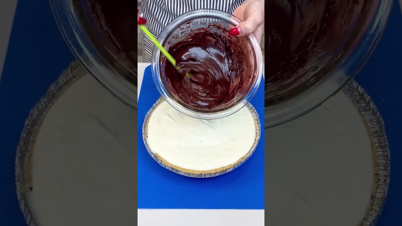 Make a Light and Airy S'mores No-Bake pie