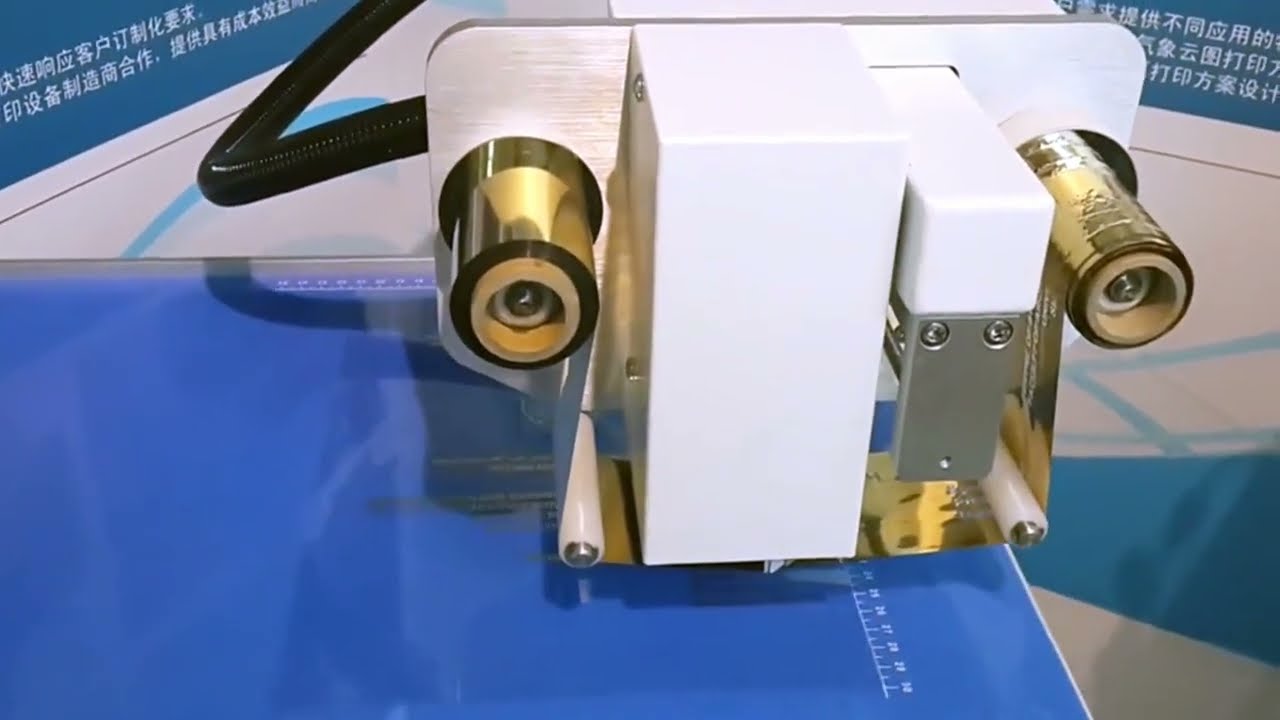 Tutorial demo: automatic digital hot foil printer equipment tabletop type stamp printing machinery