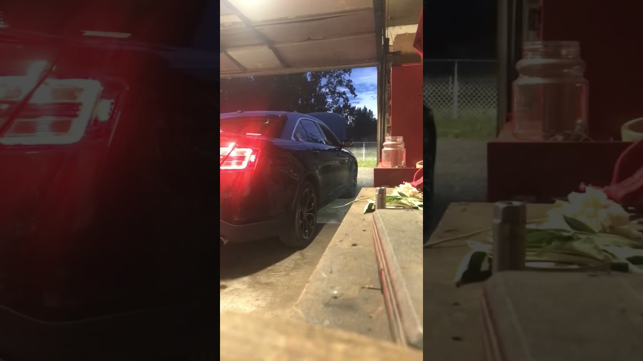 2014 Taurus SHO Twin Turbo Exhaust Clip