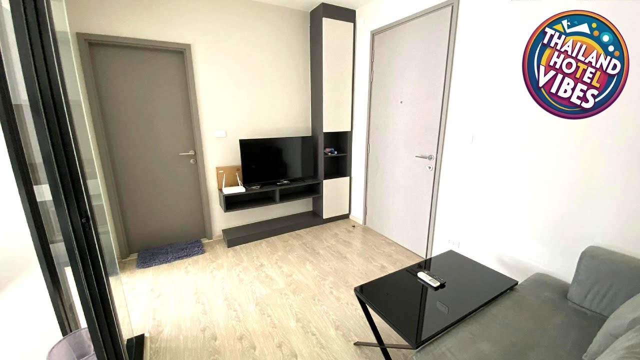 The Base in pattaya | Pattaya, Thailand | Hotel Review 🏨