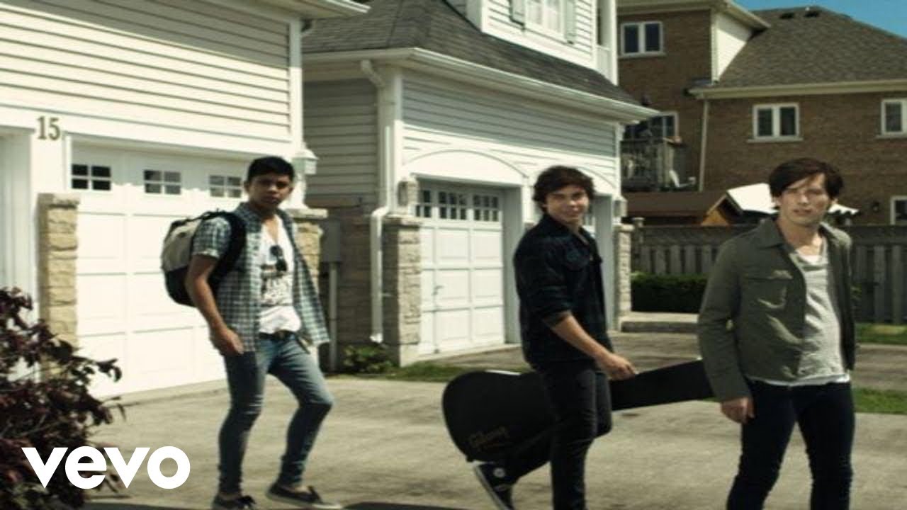 Allstar Weekend - Blame It On September