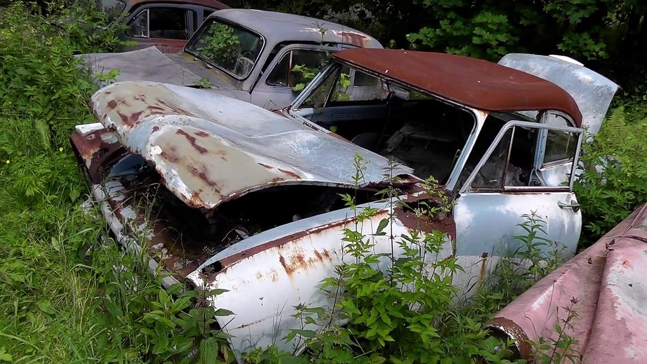 Car Junkyard Båstnäs 1