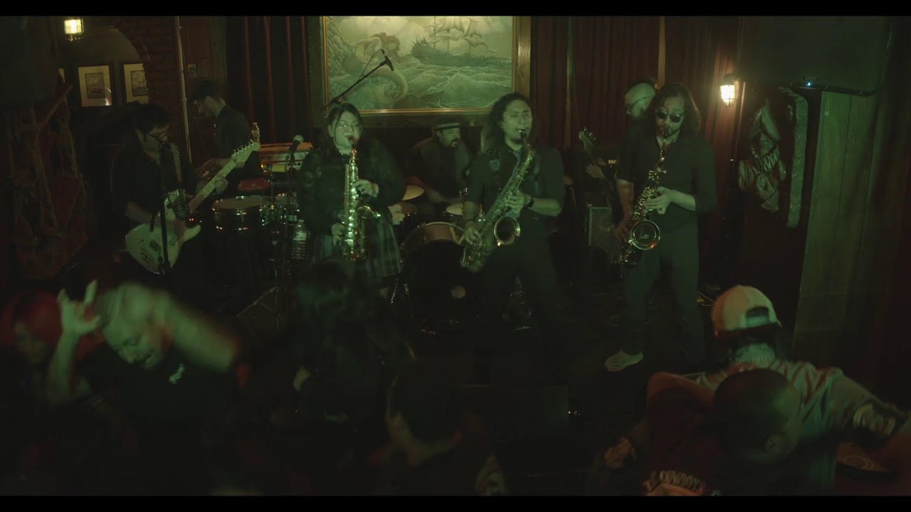 Negrazul live at The Redwood Bar