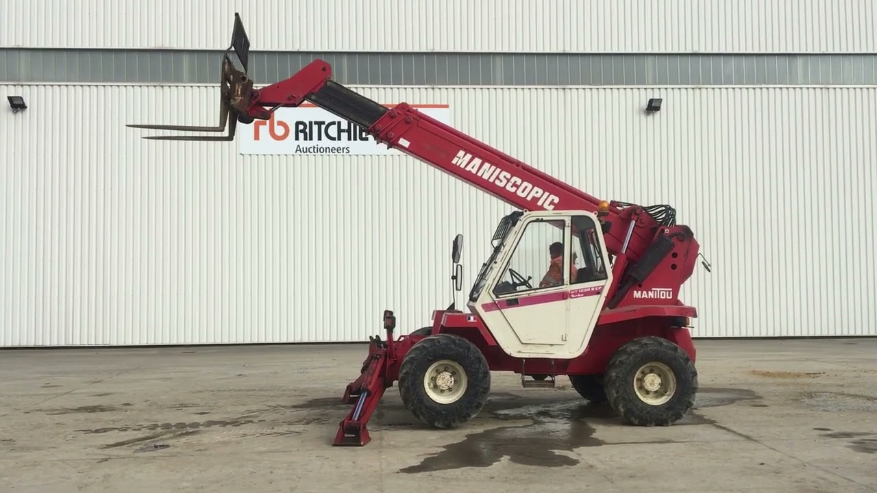 1992 Manitou MT1230SCPT 4x4x4 Telescopic Forklift I St Aubin, France Auction - 8 & 9 March