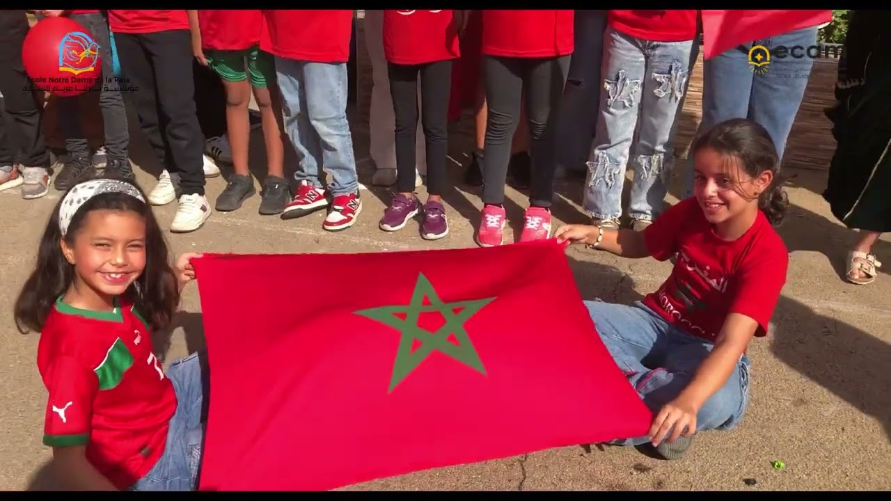 Nos élèves célèbrent l’esprit de la Marche Verte en chants et en couleurs😊