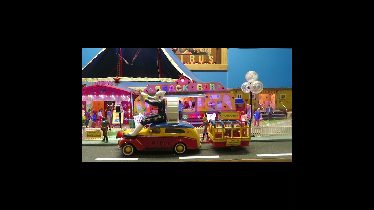 annonce de l'arrivée du cirque GIBUS dans votre ville  🎪