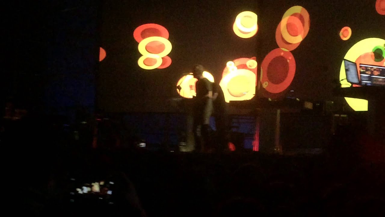 Thom Yorke@Club2Club-A Brain In A Bottle 06/11/15 Torino