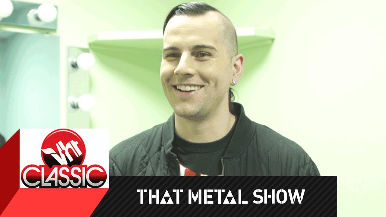 That Metal Show | M. Shadows: Behind the Scenes Interview | VH1 Classic