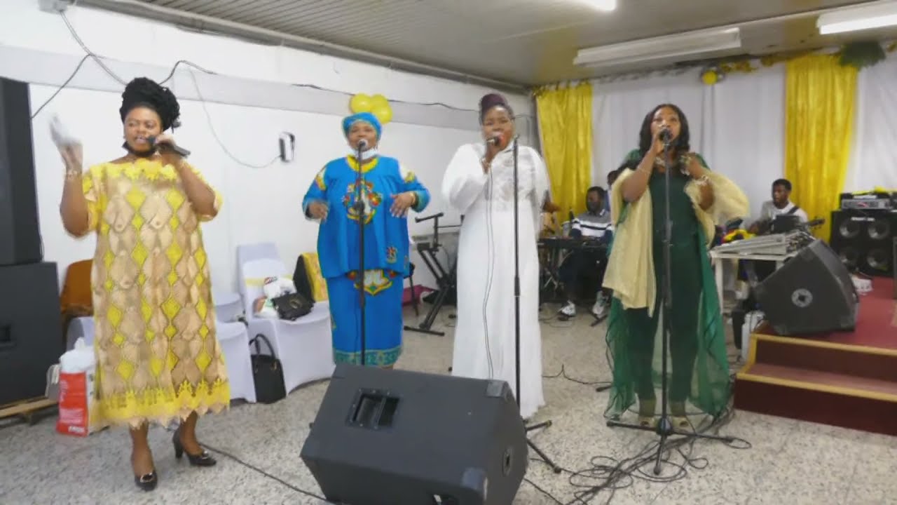 The church of pentecost ( brussels district ) 2021 christmas convention after service praise session