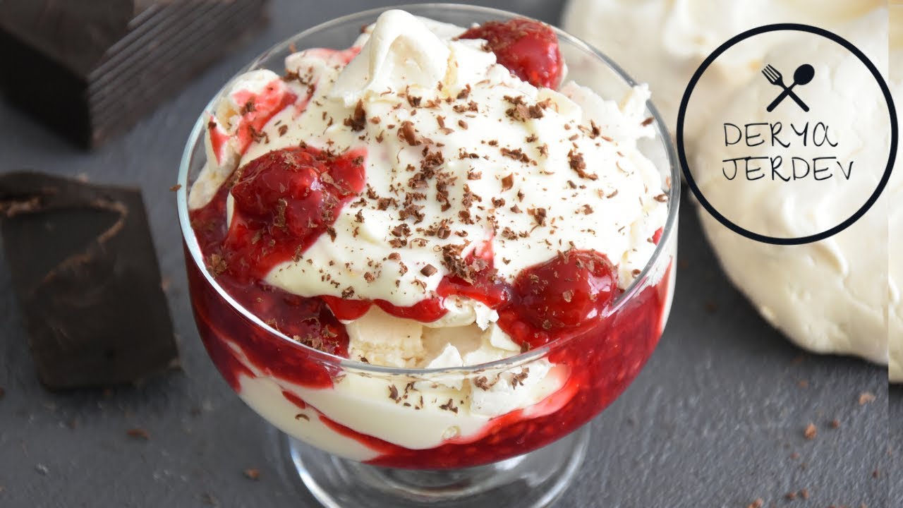 Orman Meyveli Eton Mess (Pratik İngiliz merengli ve kremalı tatlı)
