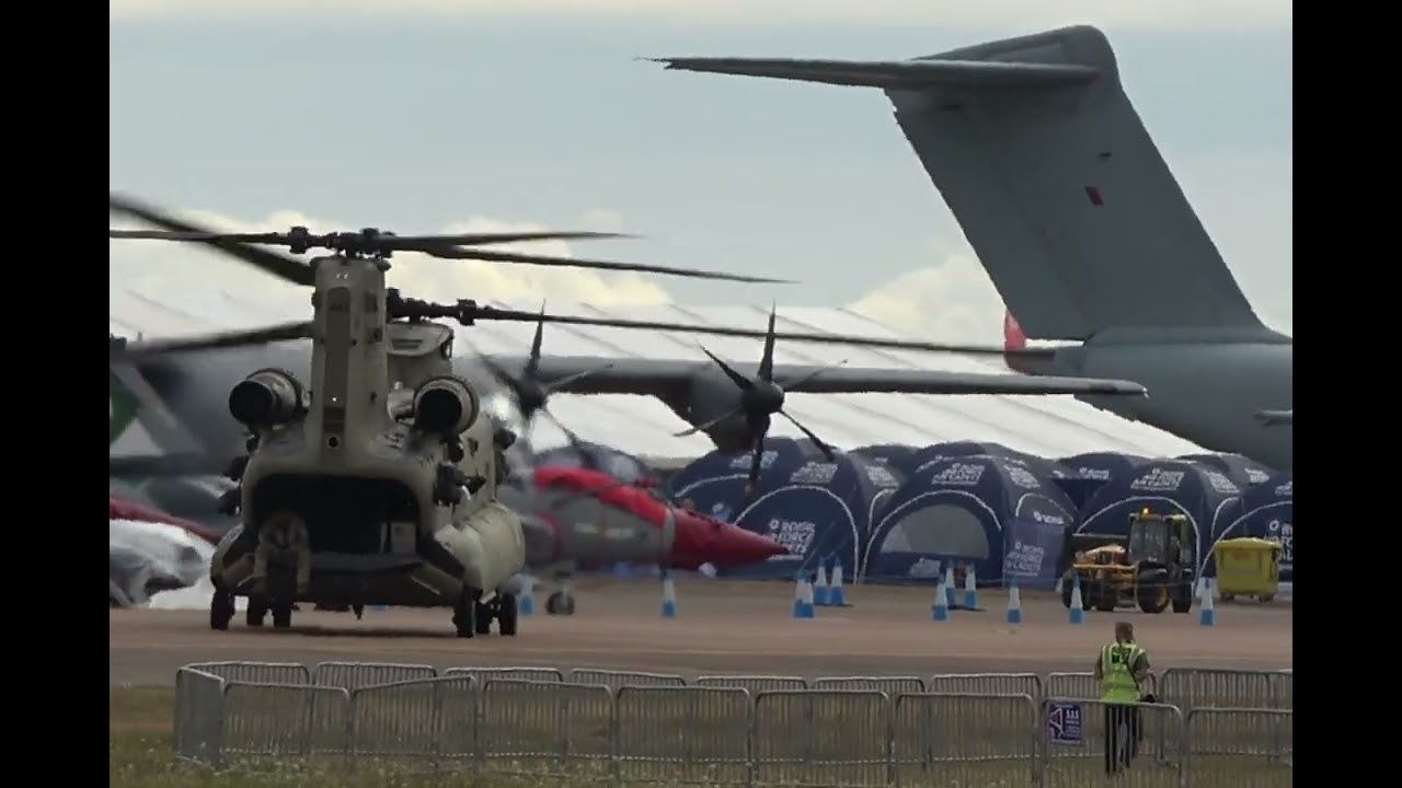 Up close and personal with two Chinooks from 298 Squadron of the Royal Netherlands Air Force