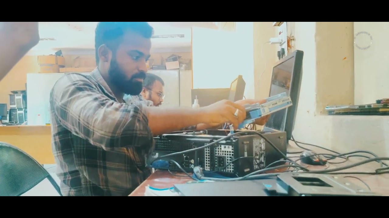 PC Hardware technicians