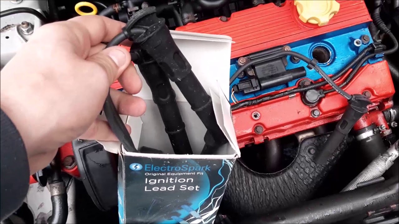 Changing the spark plug leads on our Rover 45