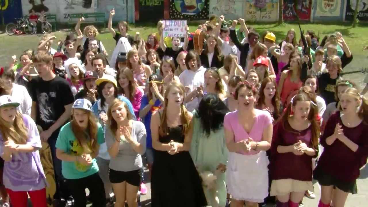 Lipdub Gimnazjum nr 1 im. Alberta Einsteina w Puszczykowie